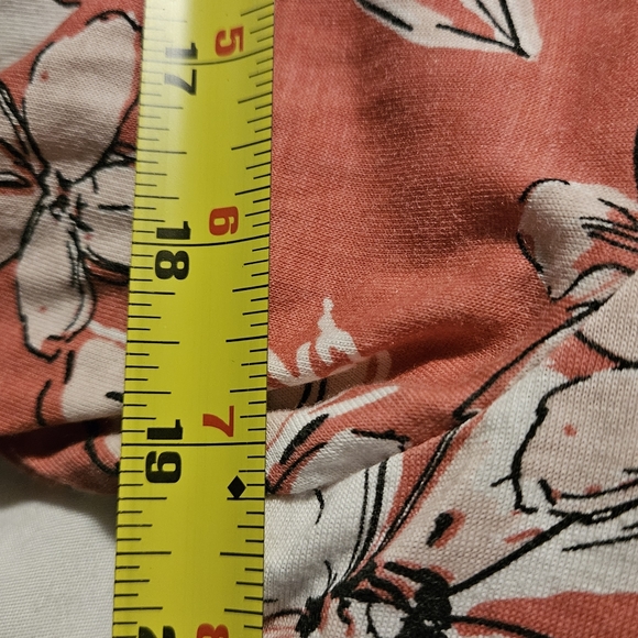 Olsen pink floral top size L - Picture 7 of 13